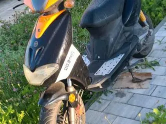 motorroller keeway ry8 , 50er motor läuft einwandfrei