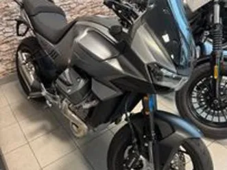 moto guzzi v100 my 25 promo fine serie