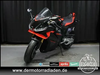 aprilia rsv4 1100 factory