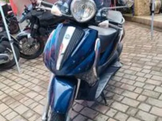 piaggio beverly tourer 250