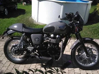 thriumph thruxton 900 efi