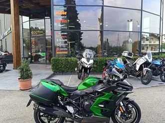 kawasaki ninja h2 sx tourer performance