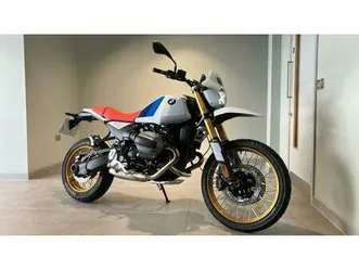 2025 bmw r12 bmw r12 (24my) roadster petrol manual