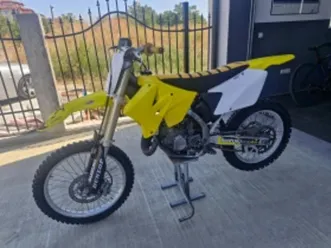 suzuki rm