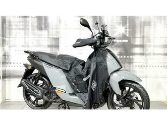 vendo peugeot tweet 125 fl gt abs (2024) nuova a casalgrasso (codice 9855724) - moto.it