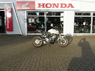 honda cb 125 r abs neuwertig 1. hand