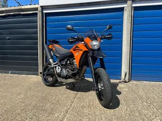 yamaha xt660x (2006) - loads of extras + topbox