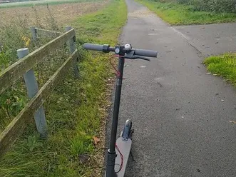 xiaumi m365 ( 30kmh tiuning und cruiser control)