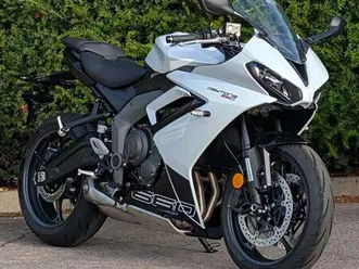 new triumph daytona 660 for sale in stoke on trent