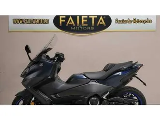 vendo yamaha t-max 560 (2022 - 24) usata a roma (codice 9857382) - moto.it