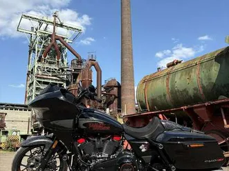 harley-davidson road glide