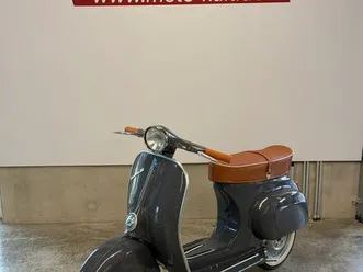 vespa v50 - grau - komplett restauriert!
