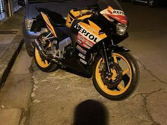 honda cbr 125 repsol arancione