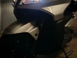 kymco downtown 300i - 2011