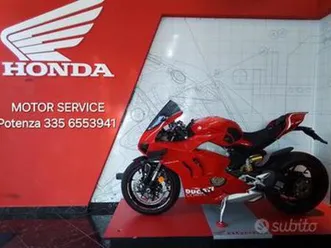 ducati panigale v4 - km 17560 - anno 2019 perfetta