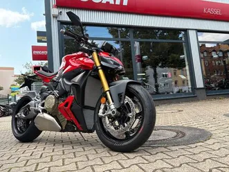 ducati streetfighter v4