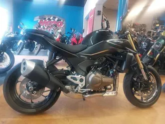 vendo qj motor srk 550 (2024 - 25) nuova a bricherasio (codice 9858396) - moto.it