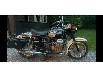 ② guzzi ambassador v7 750 police