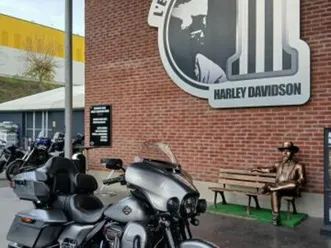 harley-davidson touring electra glide 1923 ultra cvo 2019 1923 cm3 | moto routière | 50 000 km | gris | 94350 villiers sur marne