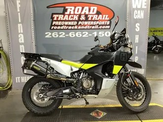 2022 husqvarna® norden 901