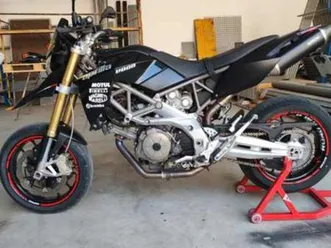 aprilia - dorsoduro 750