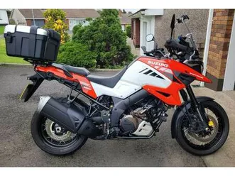 immaculate 2022 suzuki v-strom dl 1050 xt **only 2592 miles**