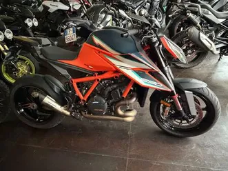vendo ktm 1290 super duke r (2022 - 23) usata a caneva (codice 9858012) - moto.it