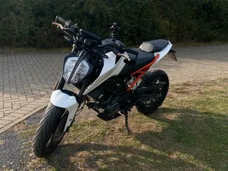 ktm duke 125