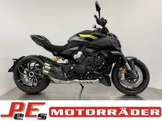 ducati diavel v4 dark stealth yellow mj 2026