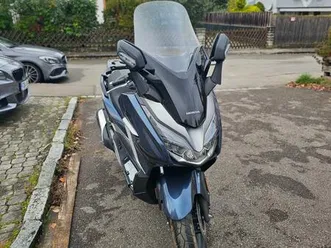 honda roller forza 300