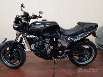 triumph speed triple 900 - 1995 t-301