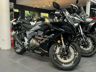 qj motor srk 600 rs black / gold finanzierung ab 89