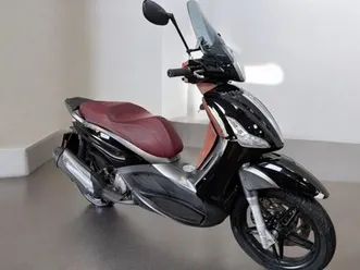 piaggio beverly 350 2017 350 cm3 | scooter | 5 481 km | 45290 pressigny les pins