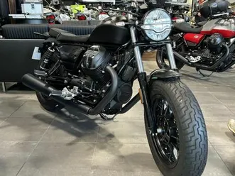 moto guzzi v9 bobber 850 cm3