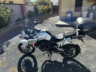 benelli trk 251 bianco