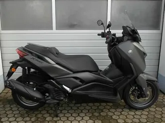 yamaha x-max 125