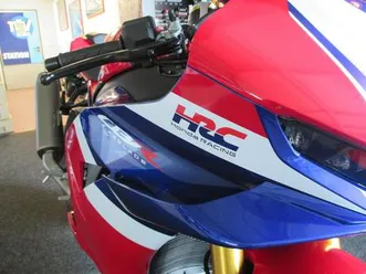 honda cbr1000rr-r fierblade sp