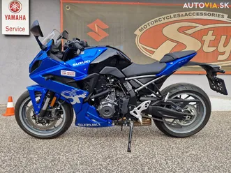 gsx-8r modrá