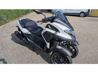 yamaha tricity 300