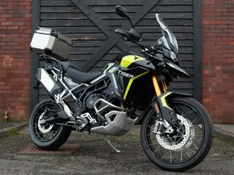triumph tiger 900 rally pro 888 cc