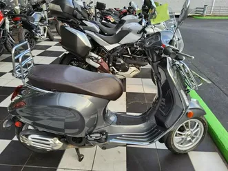 2022 vespa primavera 150