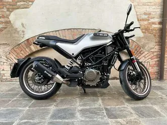 husqvarna vitpilen 401 argento
