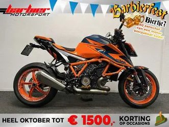ktm 1290 super duke r blauw