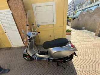 piaggio vespa elettrica - 2024
