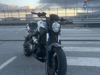 yamaha mt-03 mt 03 660 bianco