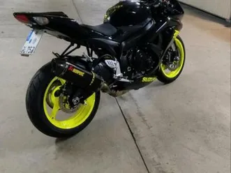 suzuki gsxr 750 k9