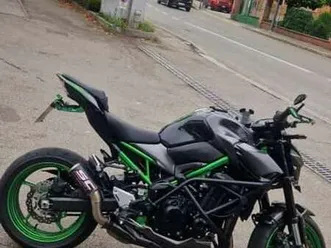 kawasaki z 900 verde