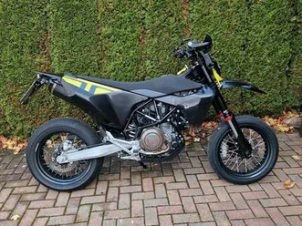 husqvarna 701 supermoto