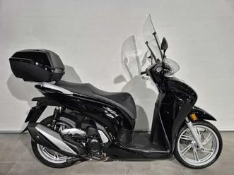 honda sh 350i zwart