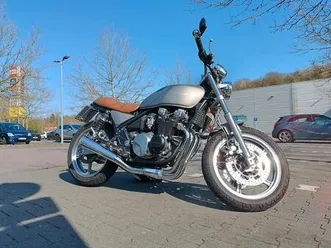 kawasaki-zr-550-b9-custom-bike-zephyr-cafe-racer-umbau